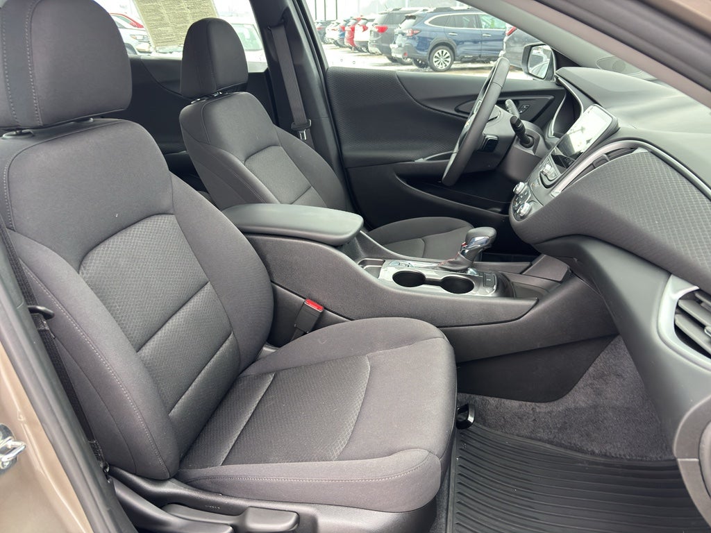 2022 Chevrolet Malibu RS