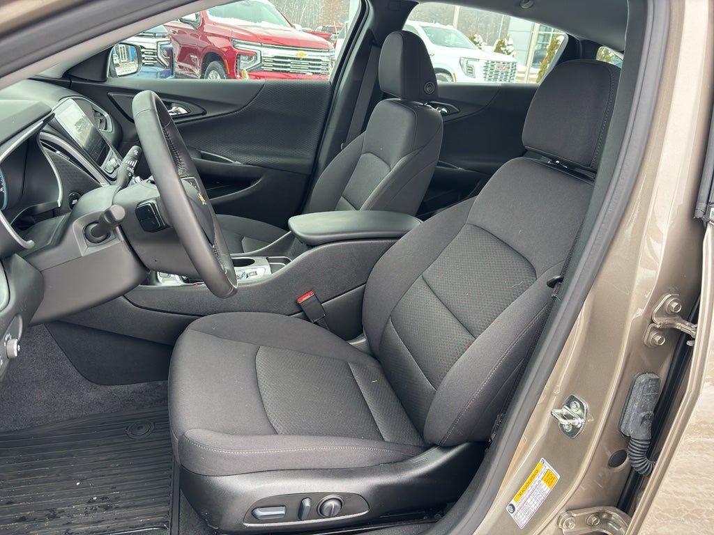 2022 Chevrolet Malibu RS