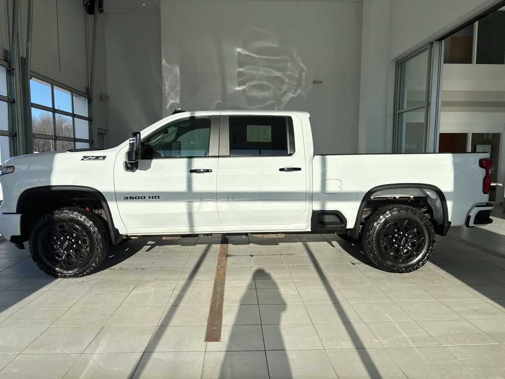 2024 Chevrolet Silverado 3500 HD LT