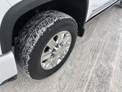 2024 Chevrolet Silverado 3500 HD High Country