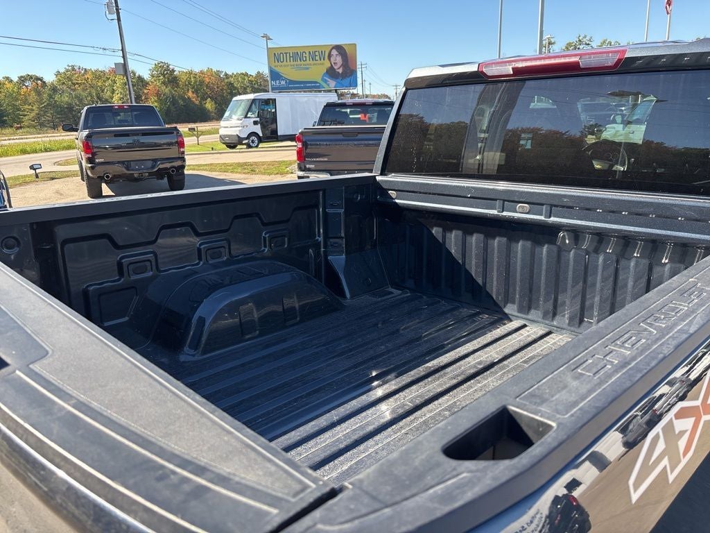 2022 Chevrolet Silverado 1500 LTD LT (2FL)