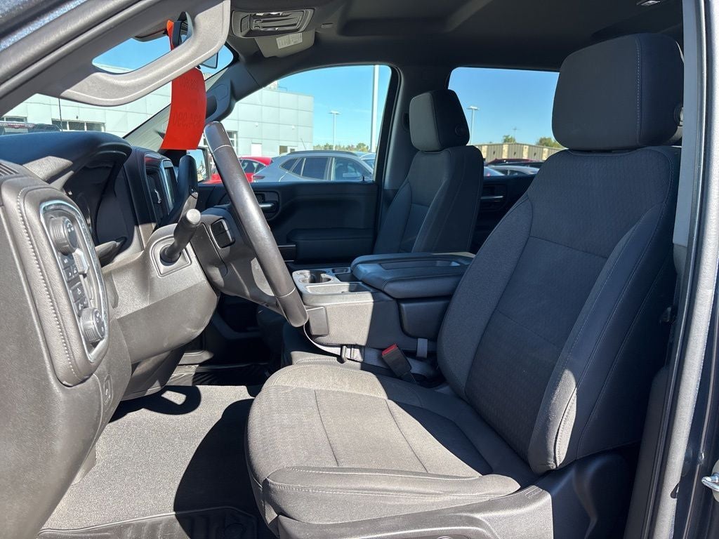 2022 Chevrolet Silverado 1500 LTD LT (2FL)