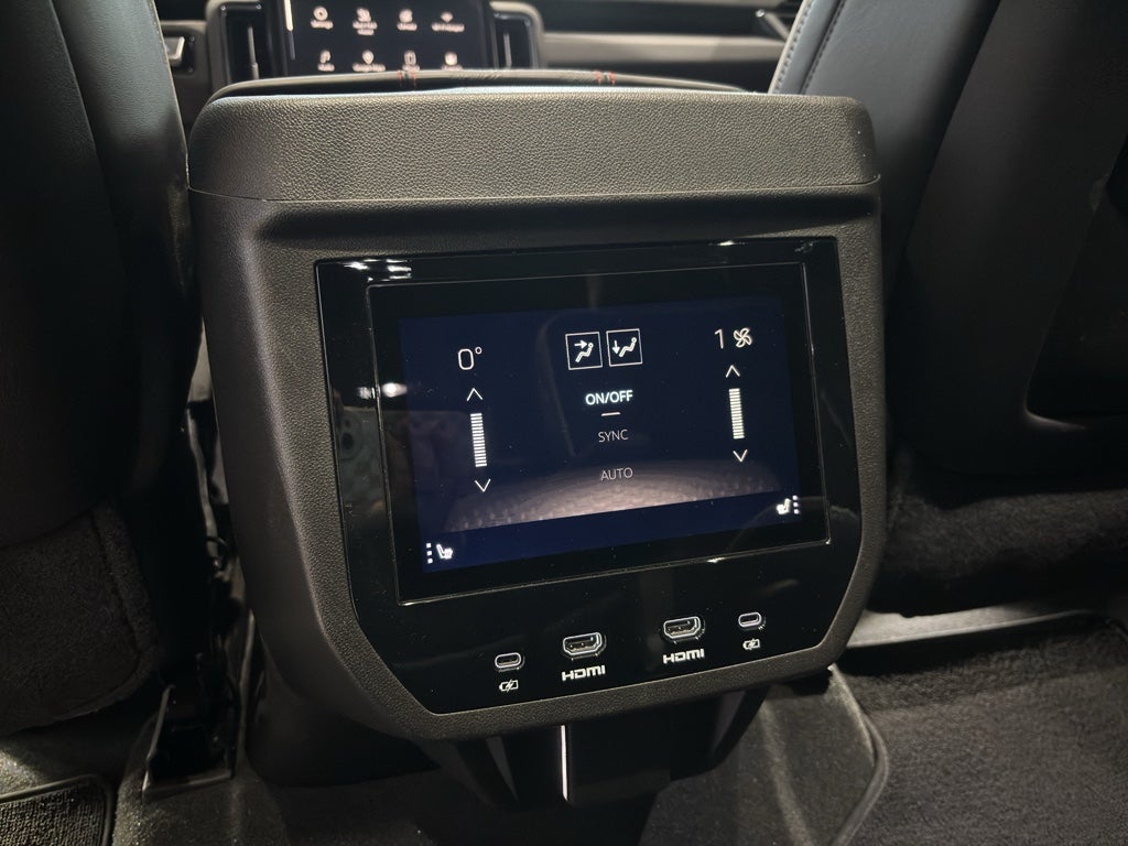 2025 GMC Yukon AT4 Ultimate