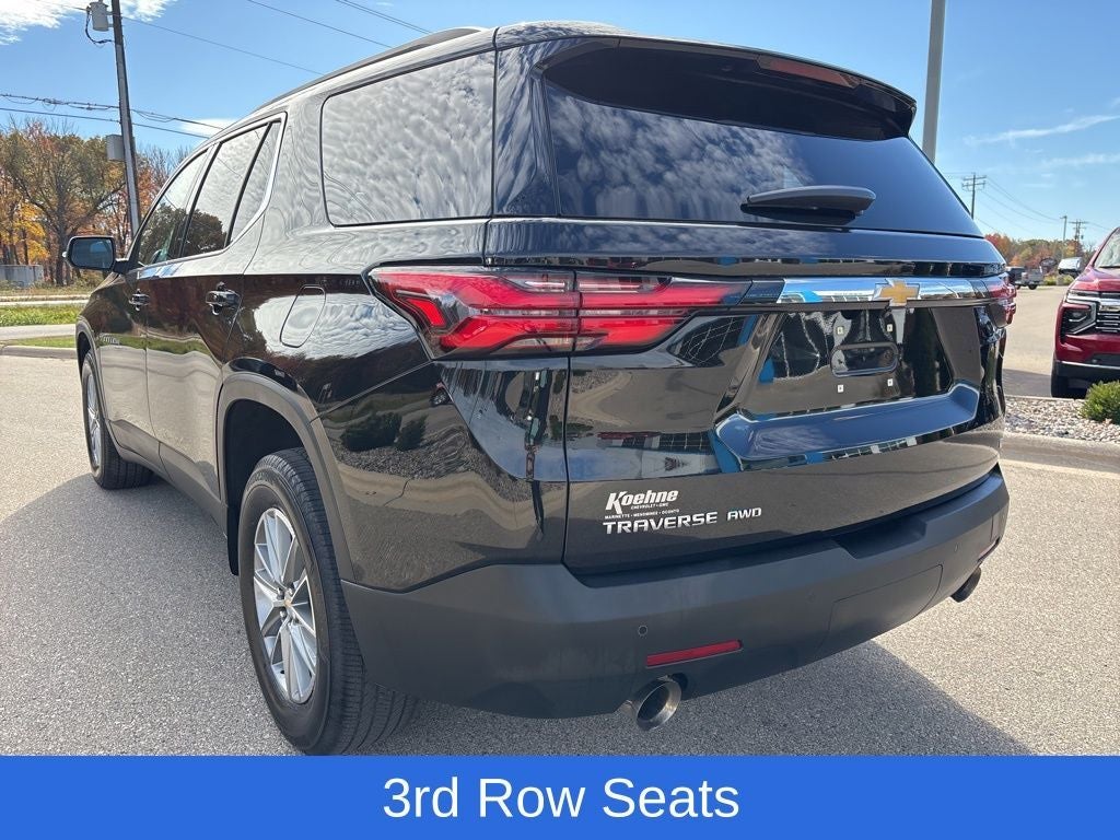 2022 Chevrolet Traverse LT Cloth