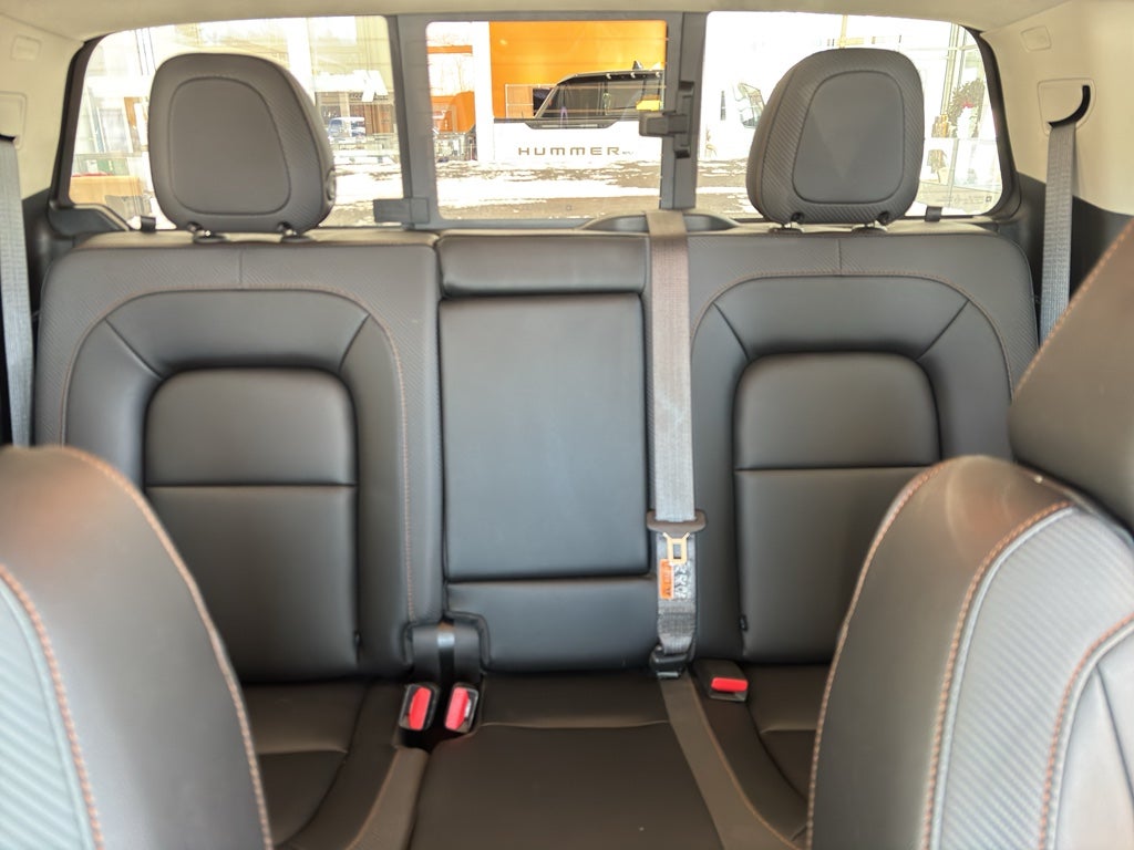 2022 GMC Canyon AT4 - Leather