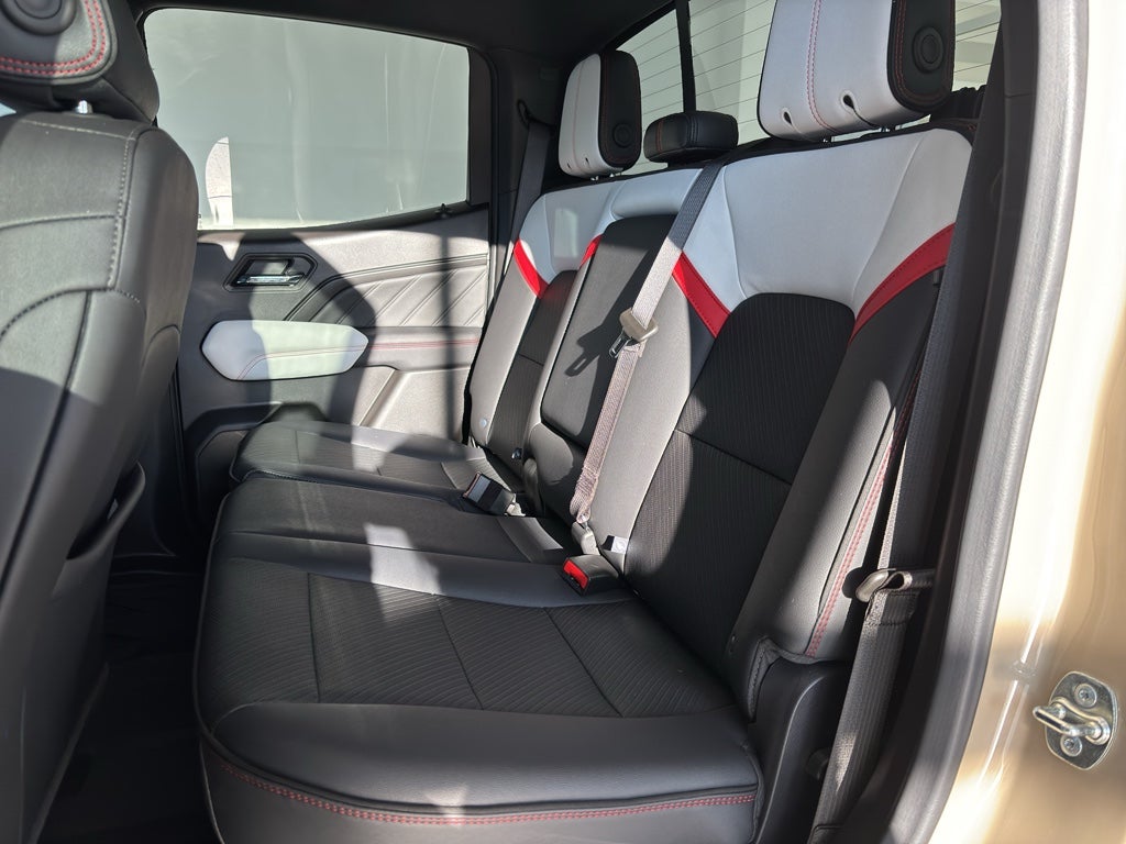 2024 GMC Canyon AT4X