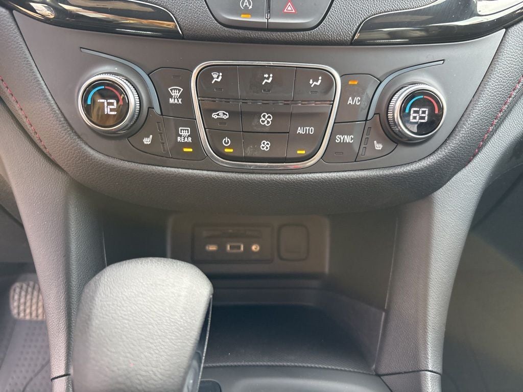 2022 Chevrolet Equinox RS