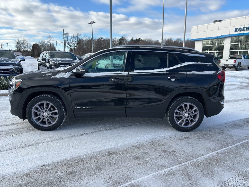 2023 GMC Terrain SLT
