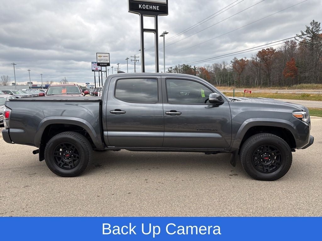 2022 Toyota Tacoma 4WD SR