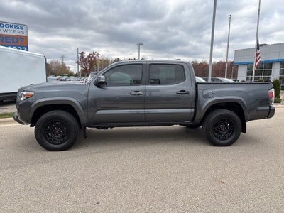 2022 Toyota Tacoma 4WD SR