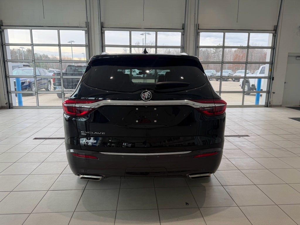 2021 Buick Enclave Essence
