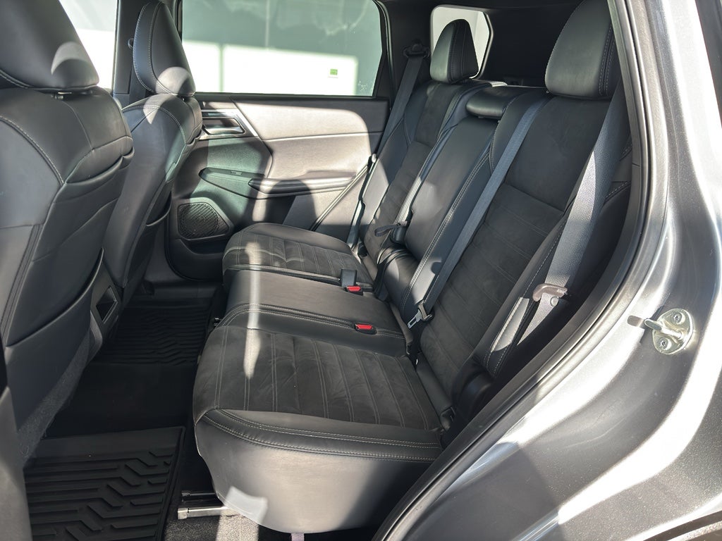 2022 Mitsubishi Outlander Black Edition S-AWC