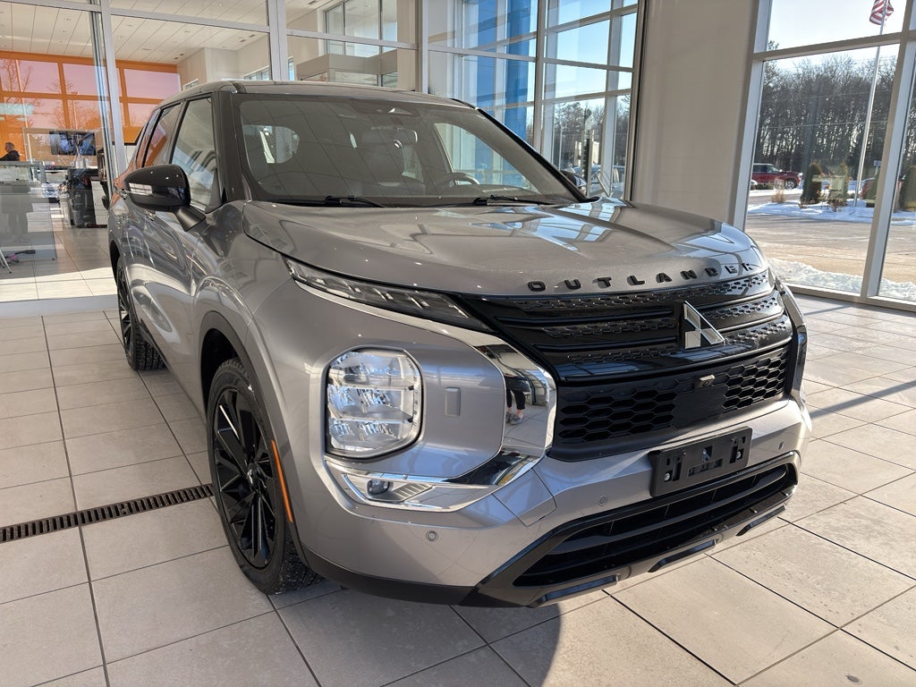 2022 Mitsubishi Outlander Black Edition S-AWC