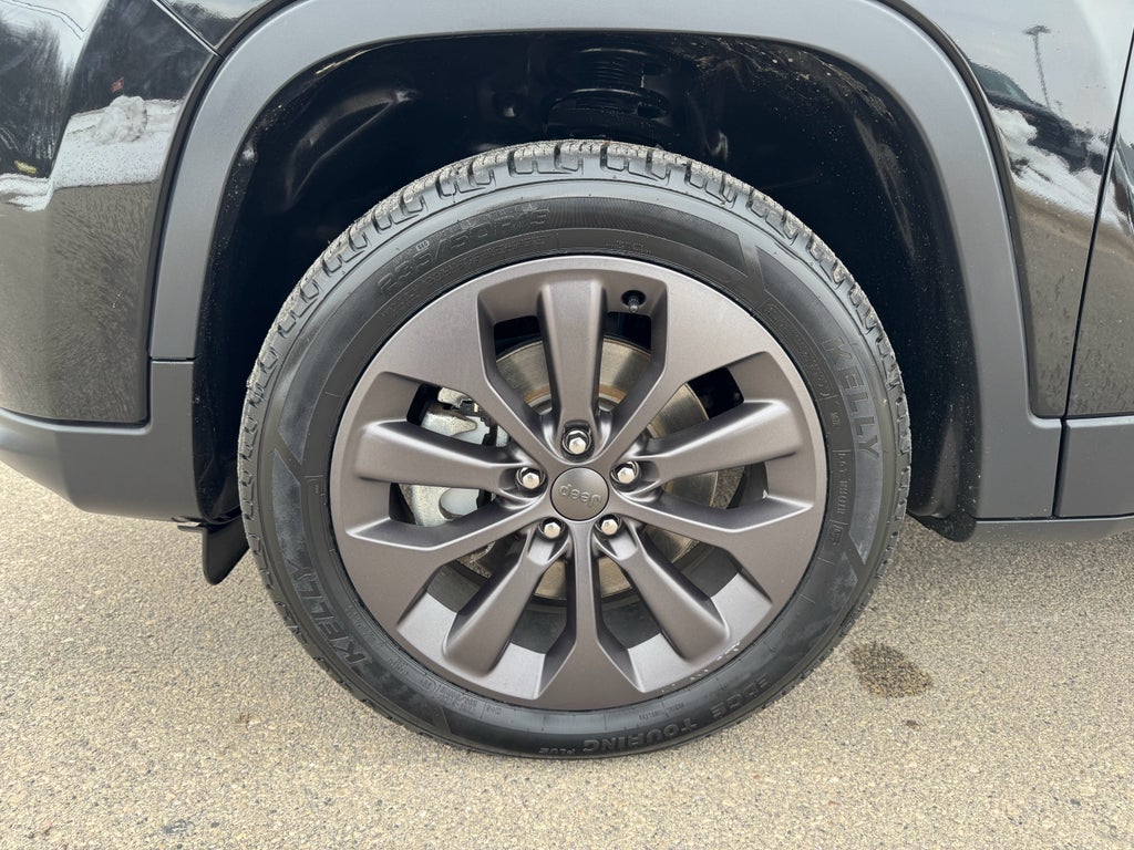 2021 Jeep Cherokee 80th Anniversary 4x4