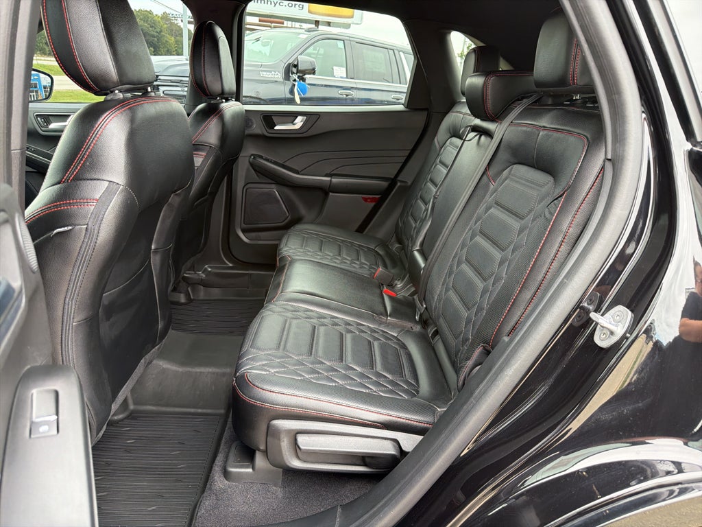 2023 Ford Escape ST-Line Elite