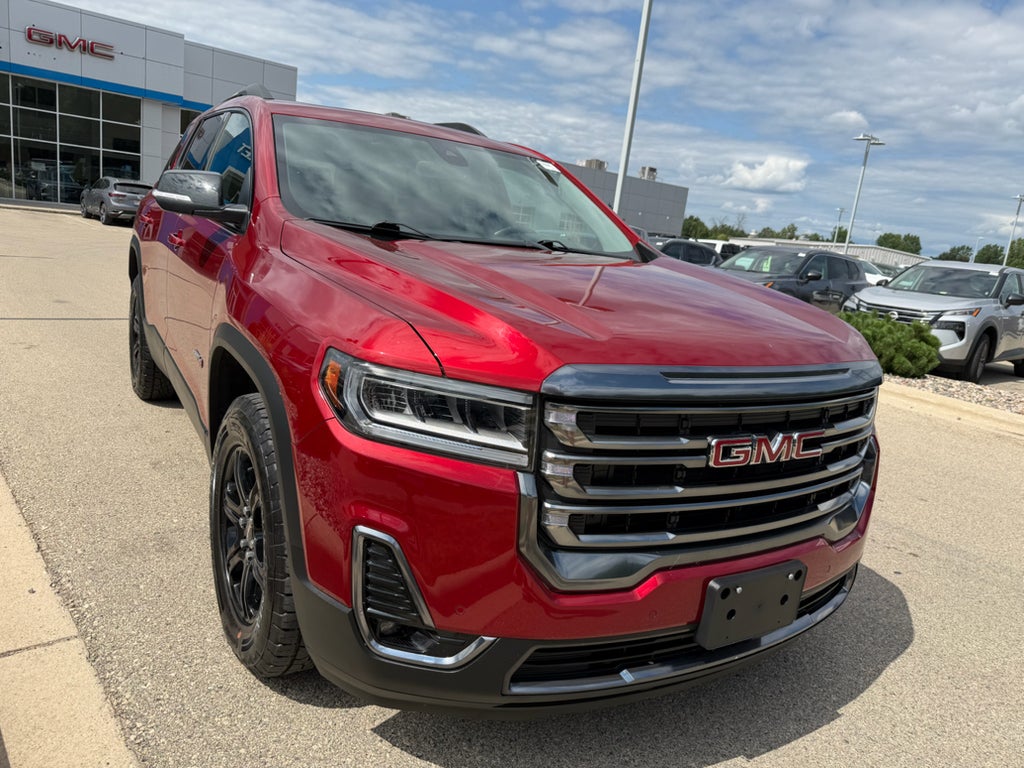 2023 GMC Acadia AT4