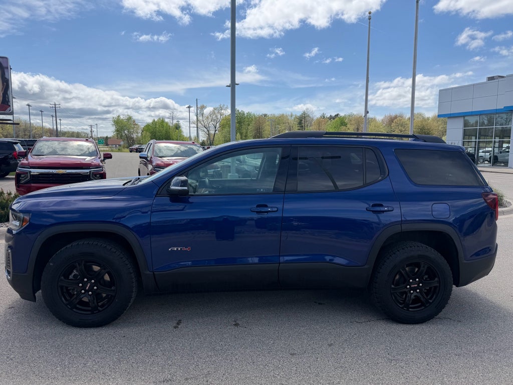 2023 GMC Acadia AT4