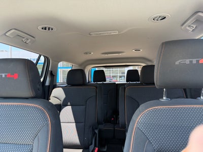 2023 GMC Acadia AT4