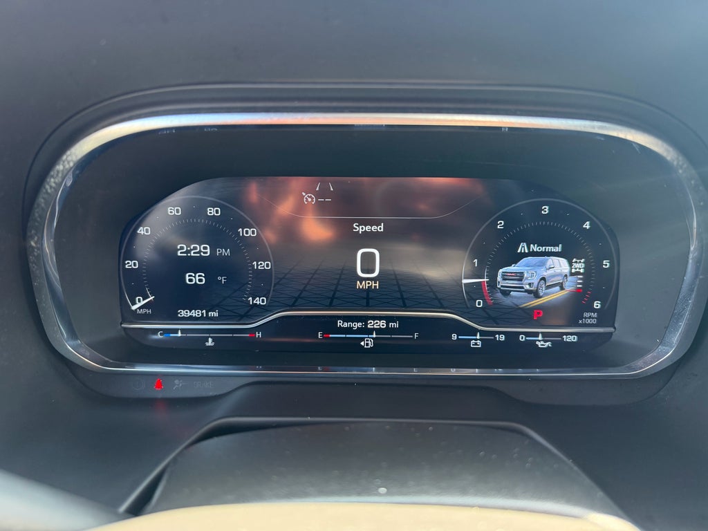 2024 GMC Yukon XL AT4