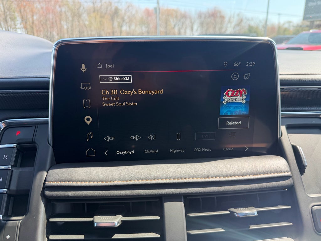 2024 GMC Yukon XL AT4