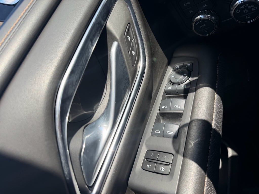 2024 GMC Yukon XL AT4