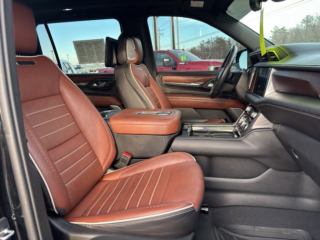 2023 GMC Yukon XL Denali Ultimate