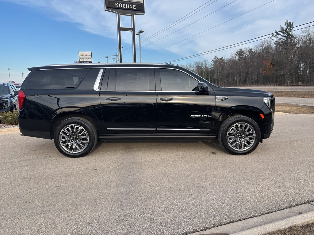 2023 GMC Yukon XL Denali Ultimate
