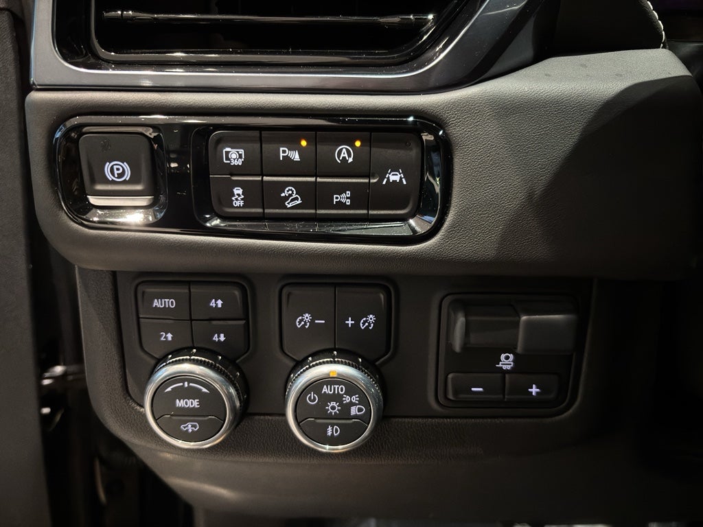 2025 GMC Yukon AT4 Ultimate