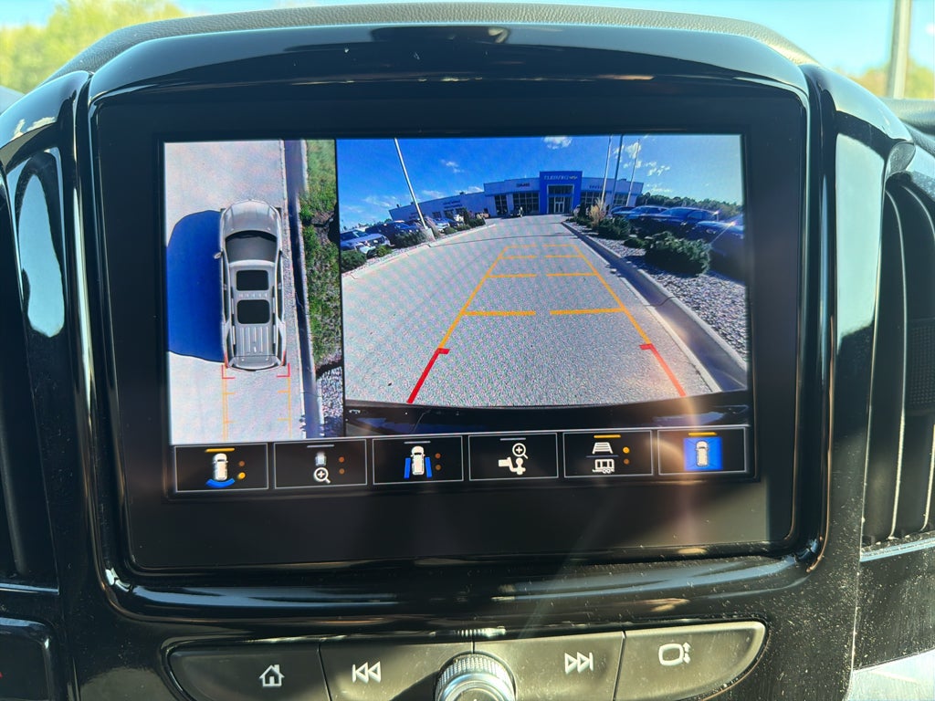2024 Chevrolet Traverse Limited Premier