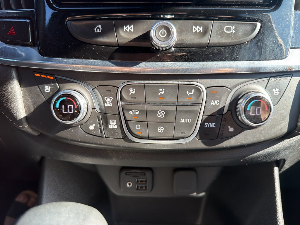 2024 Chevrolet Traverse Limited Premier