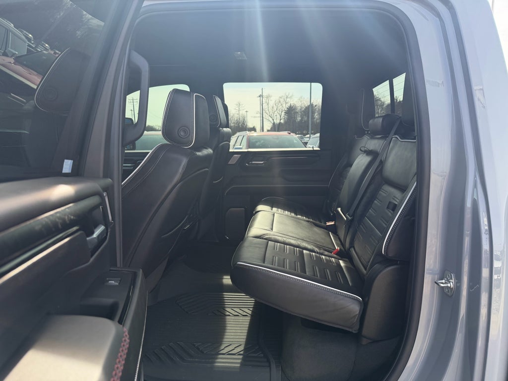 2025 GMC Sierra 2500 HD AT4X