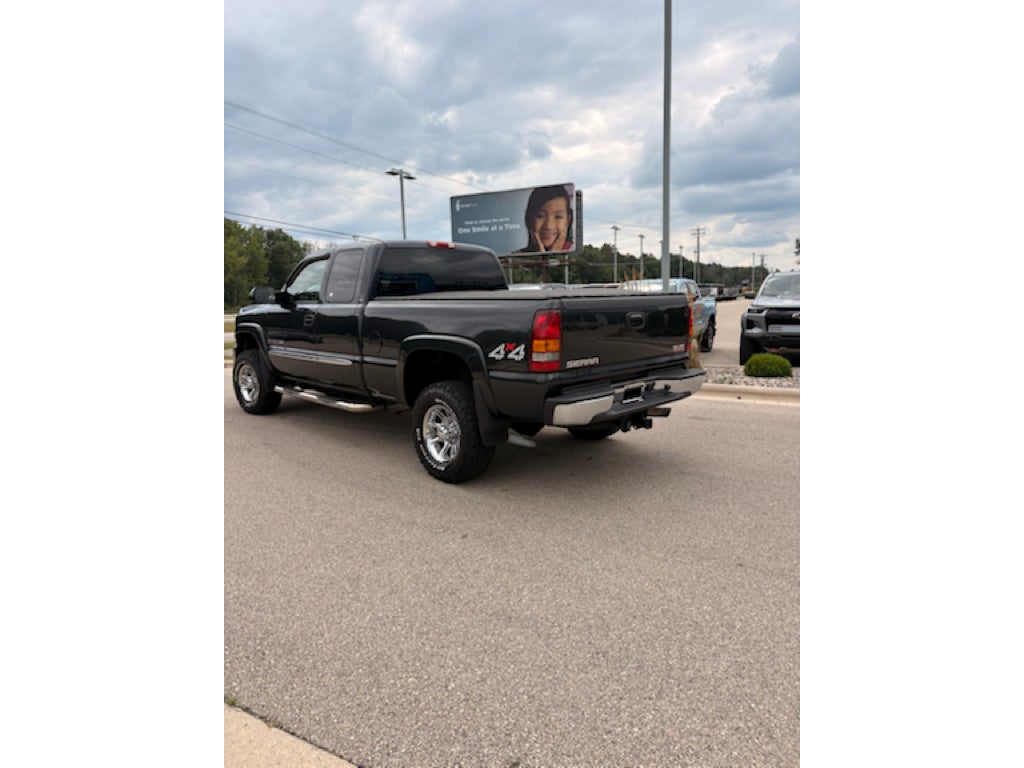 2003 GMC Sierra 2500 HD SLT