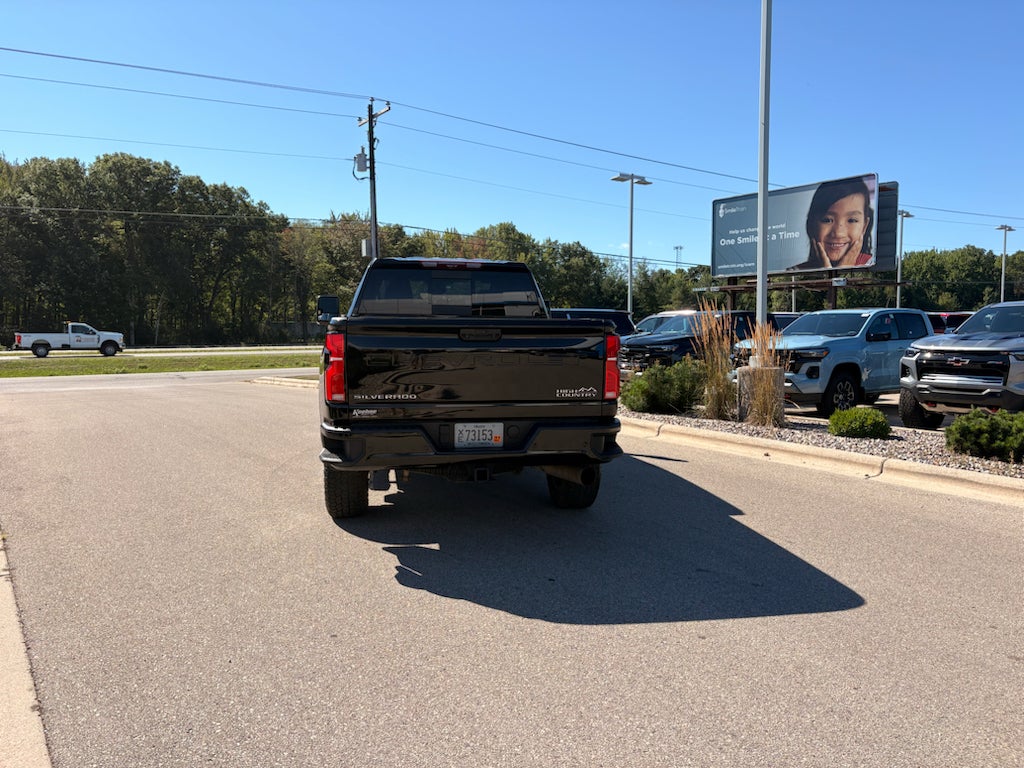 2025 Chevrolet Silverado 3500 HD High Country
