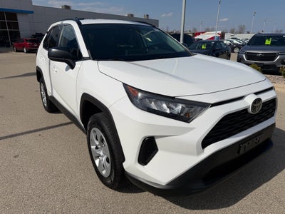 2020 Toyota RAV4 LE