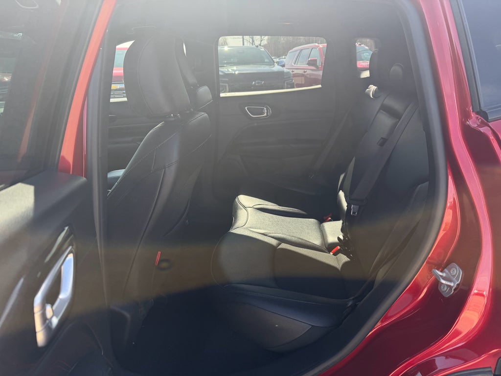 2025 Jeep Compass Trailhawk 4x4