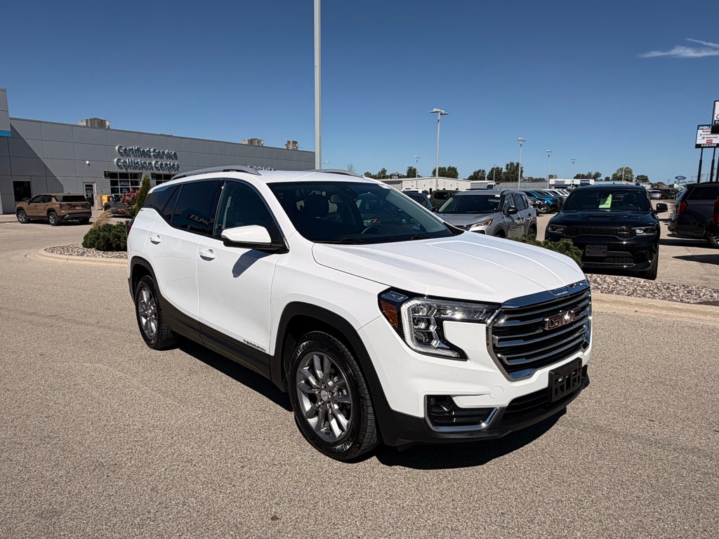 2022 GMC Terrain SLT