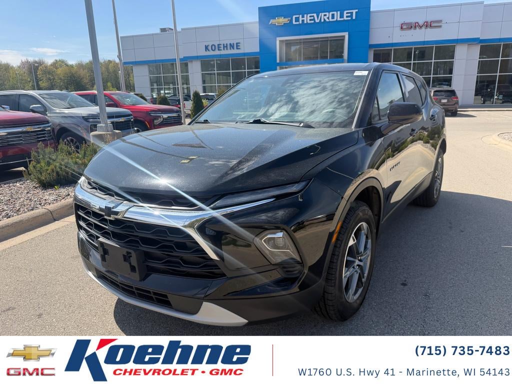 2023 Chevrolet Blazer 2.0T 2LT AWD's photo
