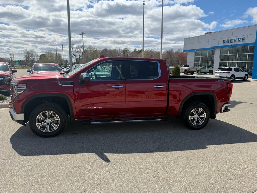 2024 GMC Sierra 1500 SLT