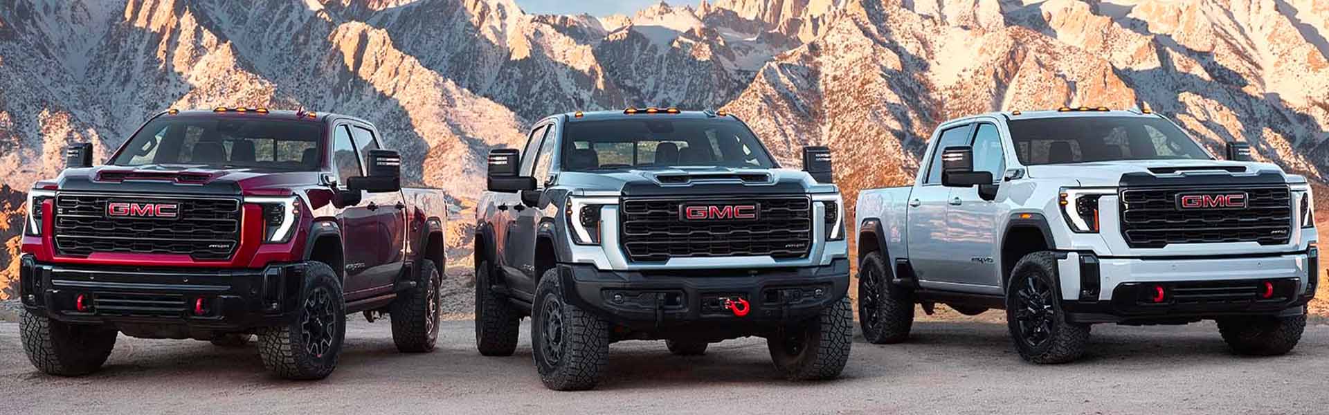 2025 GMC Sierra 2500 HD front exterior view